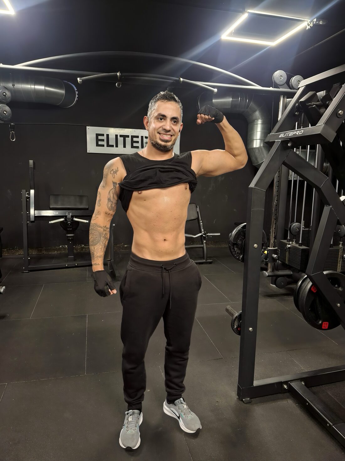 Jafter entrenando hoy en ElitePro Gym